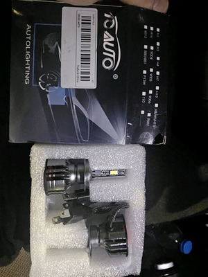 Led H7 car bulbs like new set of 2