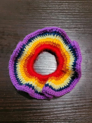 Scrunchie crocheted like new, multicolored