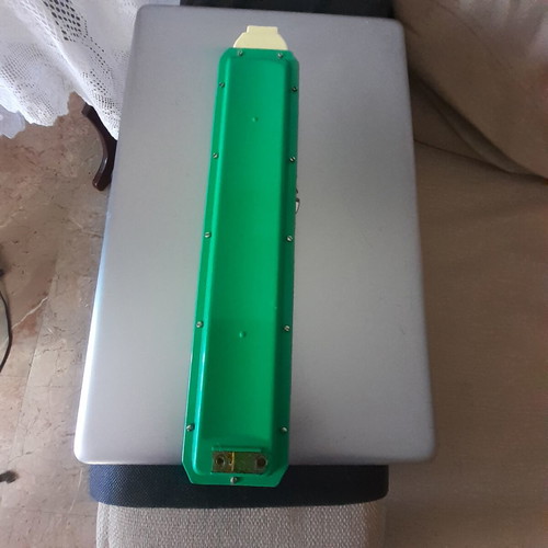 Hohner Melodica Soprano vintage wind instrument used, 25 keys, green