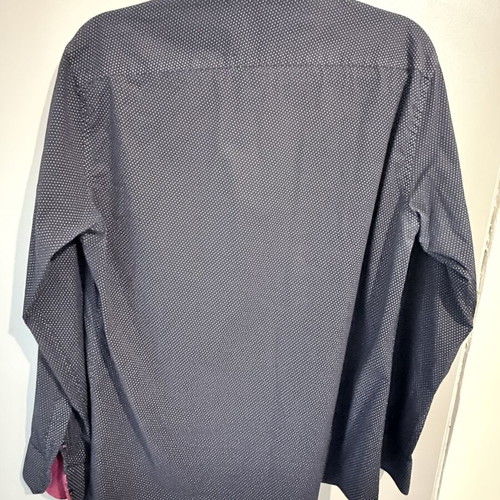 Men's navy blue polka dot shirt like new, slim fit, size L