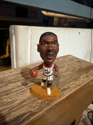 NBA Corinthian 1997 figure like new, Rockets