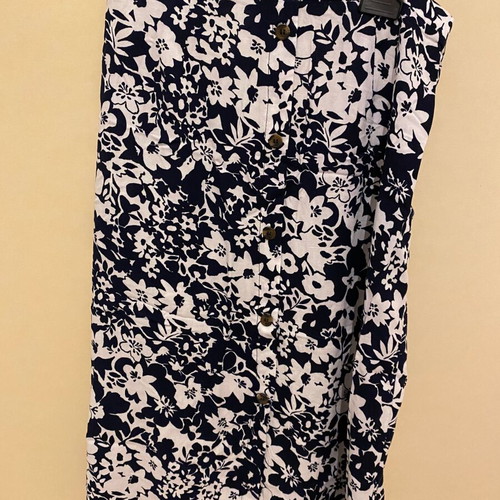Midi skirt floral like new, Maine UK, size M