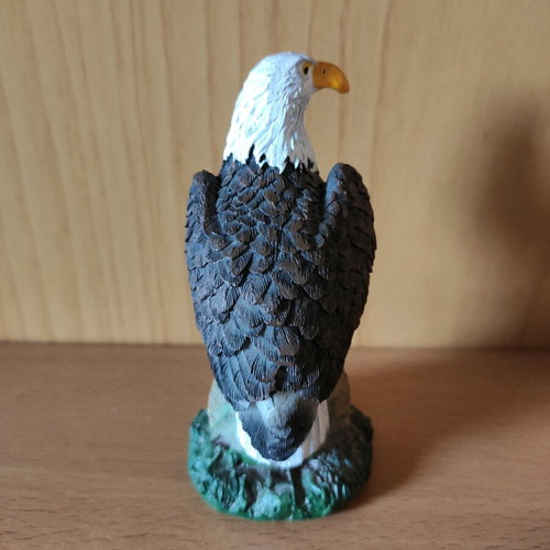 Collectible bald eagle figurine new