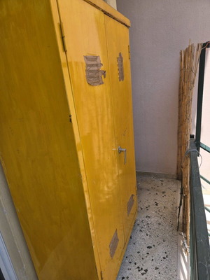 Ντουλάπα εξωτερικού χώρου σιδερένια μεταχειρισμένη, κίτρινη