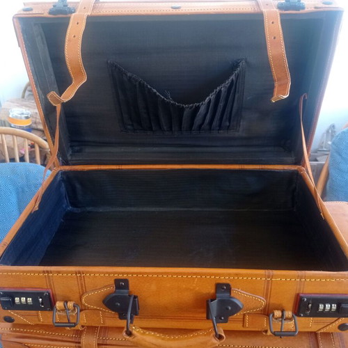 Set of 3 vintage leather suitcases new brown