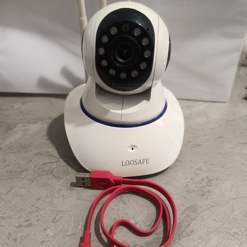 Loosafe Wireless IP Camera Wi-Fi HD 360° Rotation with Night Vision used