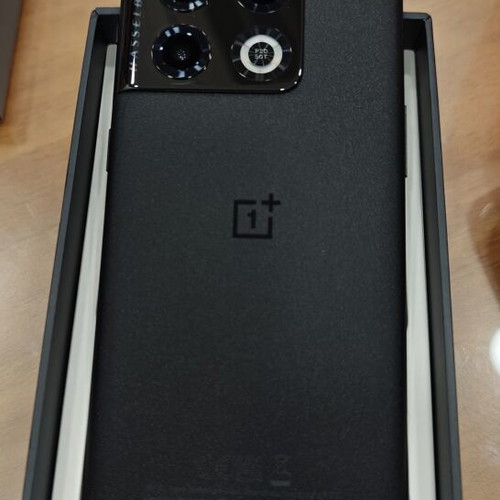 OnePlus 10 Pro 12GB RAM 256GB ROM like new, black, dual SIM
