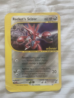 Pokemon Rocket’s Scizor oversized card used, moderate condition