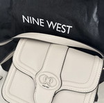 Nine West crossbody bag cream like new with case