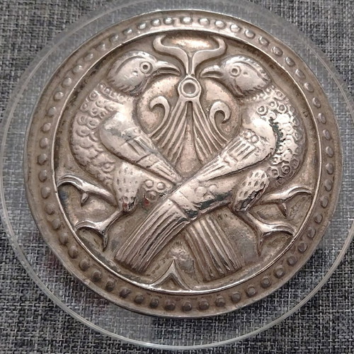 Decorative paperweight disk like new from Benaki Museum