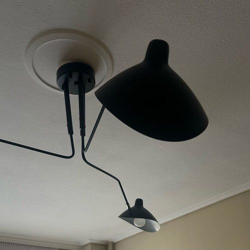 LUMA ceiling light like new, multi-light fixture