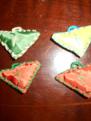 Amulets used, pack of 4