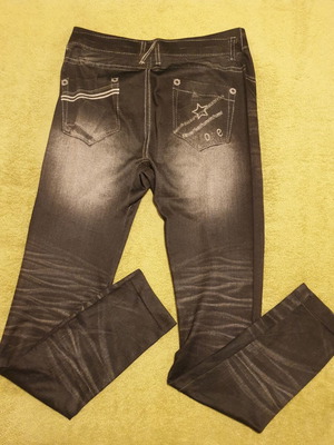 Leggings like new that look like jeans, black and gray