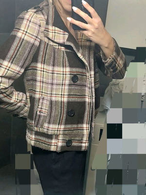 Checked brown coat like new, size large