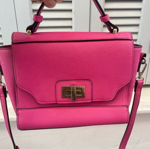 τσάντα φούξια Accessorize
