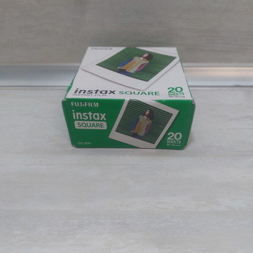 Fujifilm Instax SQUARE instant film, 20 sheets