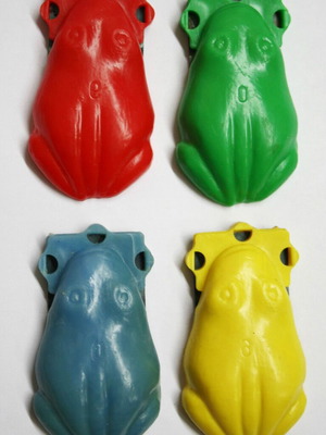 Vintage frog toy with sound new
