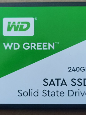 Western Digital WD Green WDS240G2G0A 240GB SATA SSD