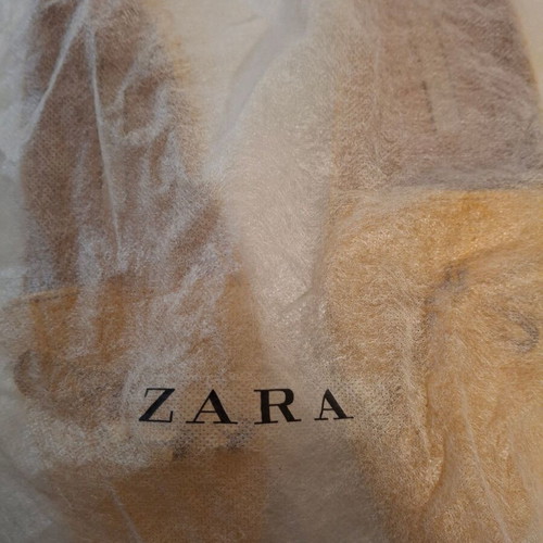 Zara women's flat moccasins like new, yellow, size 37