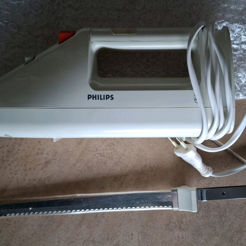 Philips HR 2576 Electric Knife like new