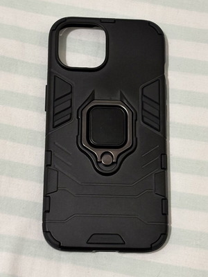 Iphone 15 case black, slightly used, reinforced with pop socket ring