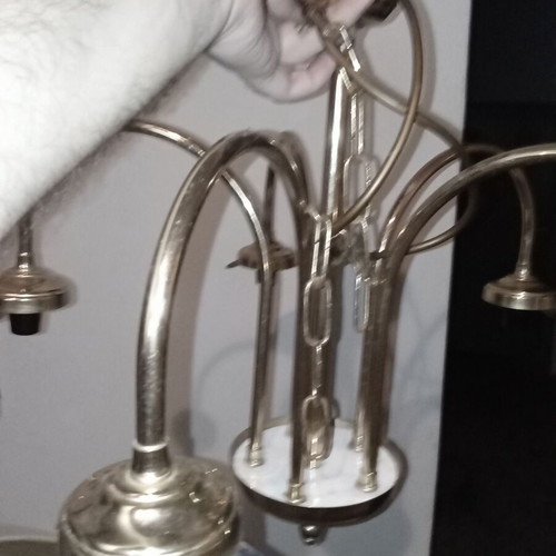 Student equipment: new lighting for living rooms and bedrooms