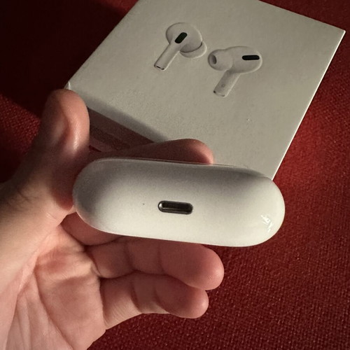Airpods Pro 1st Gen used with box, right earbud has whistling sound