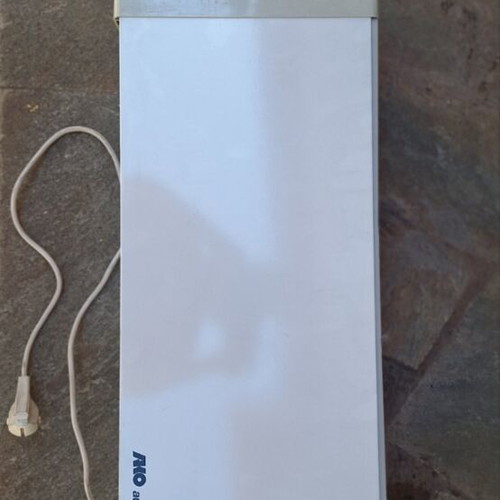 Ako space heater used with thermostat and wall mount