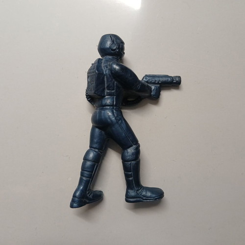 GUTS G.U.T.S. El Greco Micro Power Figure #03 used