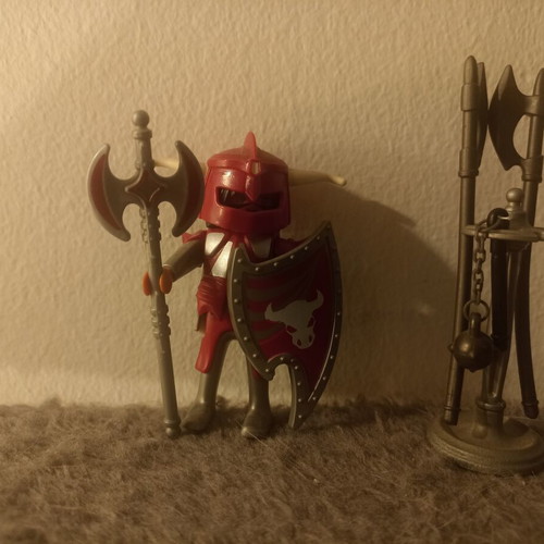 Playmobil Knight with extra weapons, special plus series