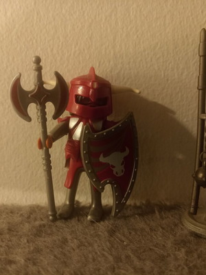 Playmobil Knight with extra weapons, special plus series