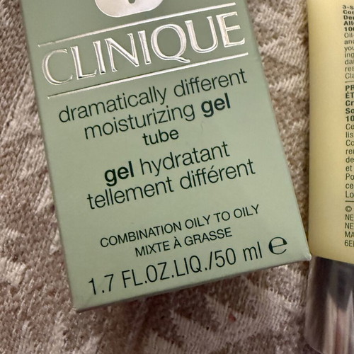 Clinique Dramatically Different Moisturizing Gel 50ml like new