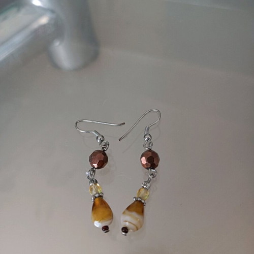 Dangling earrings like new