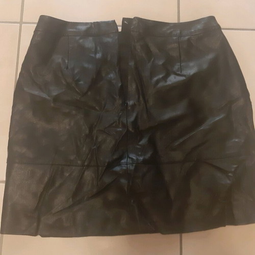 Indigo Collection M&S leatherette skirt like new, size small-medium, black