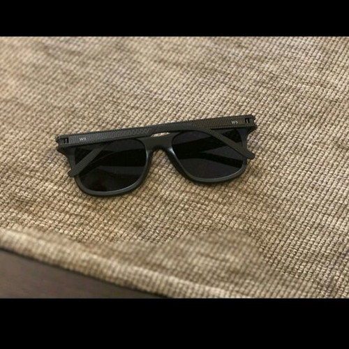 White Shark sunglasses new, black polarized lenses unisex