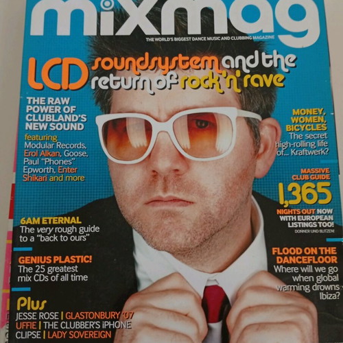 Mixmag magazines like new, pack of 6 with electronic music CDs