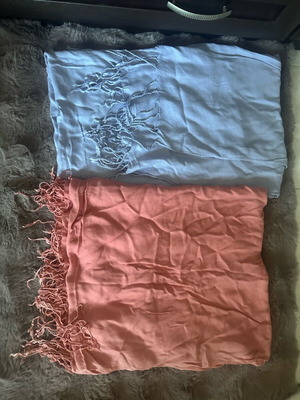 Large scarves like new