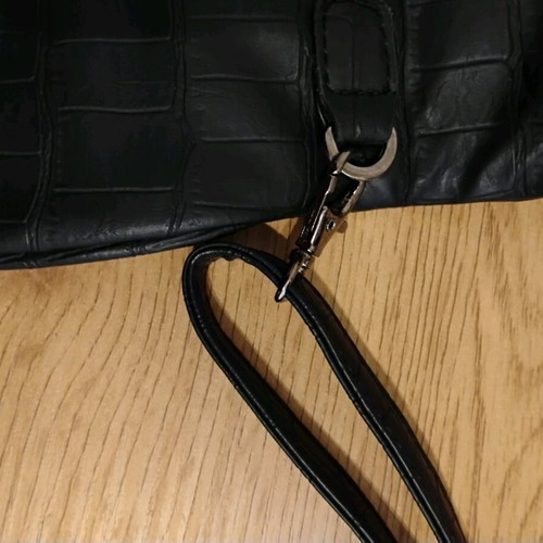 Makgio women's shoulder bag like new