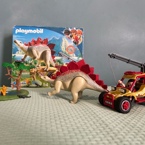 Playmobil 9432 Exploration Vehicle and Stegosaurus used