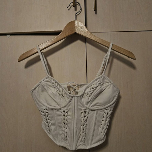White Bershka corset with braided details size M like new