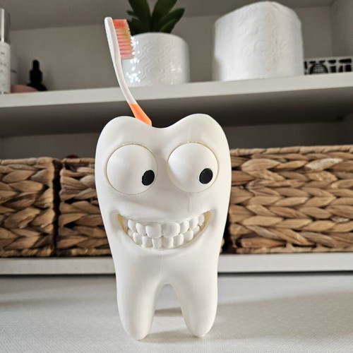Toothbrush holder cartoon like new, 10x10x15cm