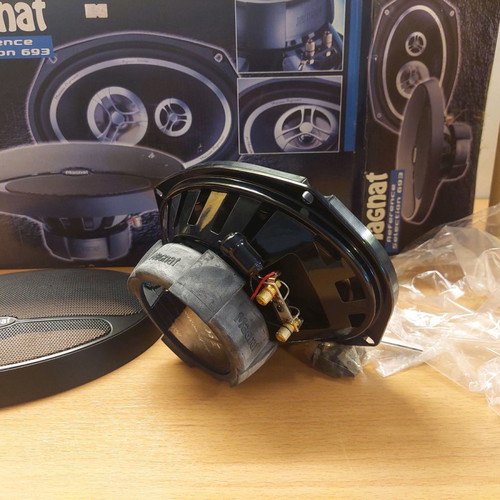 Magnat Reference Edition 693 car speakers new, oval 6"x9"