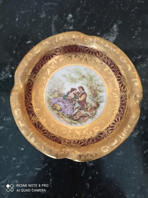 Limoges 24 K d'or ashtray like new