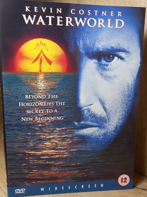Waterworld DVD like new with English subtitles