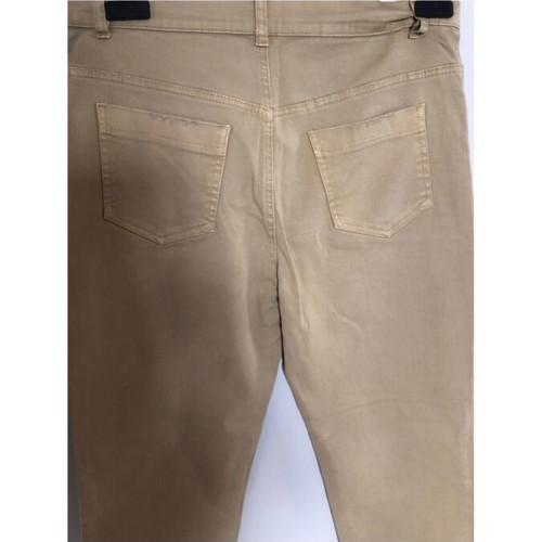 Souvenir cotton khaki crop pants size M used