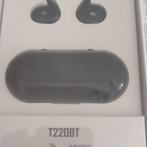 JBL Bluetooth earbuds like new