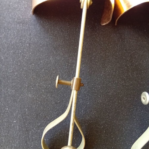 Club shoe stretchers France size 4 gold color