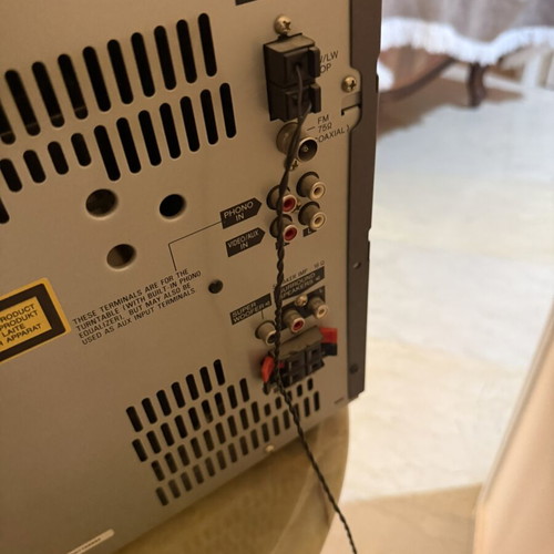 Aiwa Z-R700 sound system CD used