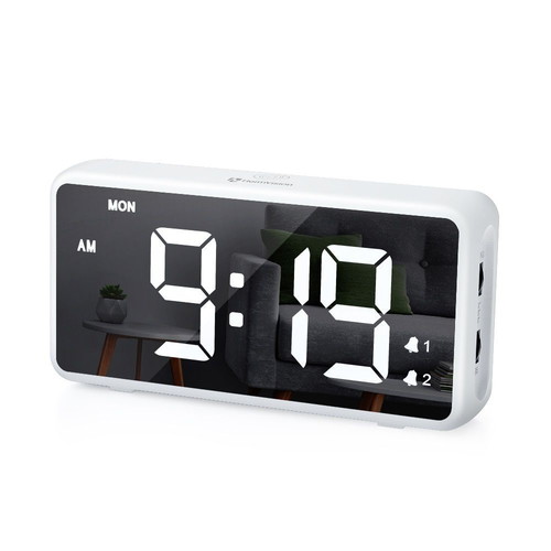 Table LED clock digital with snooze and phone charging, new