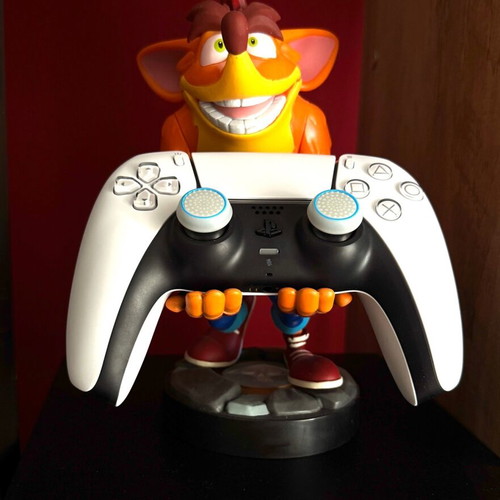 Crash Bandicoot controller stand in excellent condition